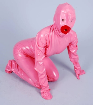 Preview: DLY1 PVC Dolly Outfit