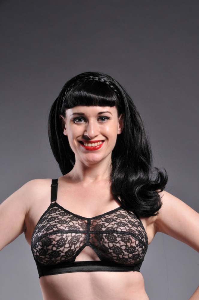 BH - Betty Lace